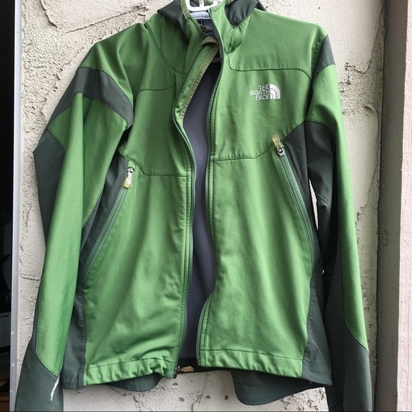 The North Face Jackets & Blazers - The North Face Green Jacket I Size M